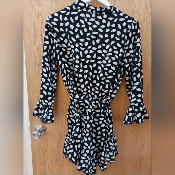 Boohoo Frill Hem Wrap Dress Sundress - Picture 2 of 3